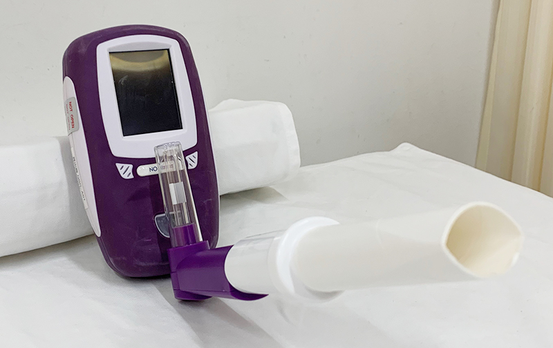 呼気一酸化窒素濃度測定器|いわせ内科クリニック